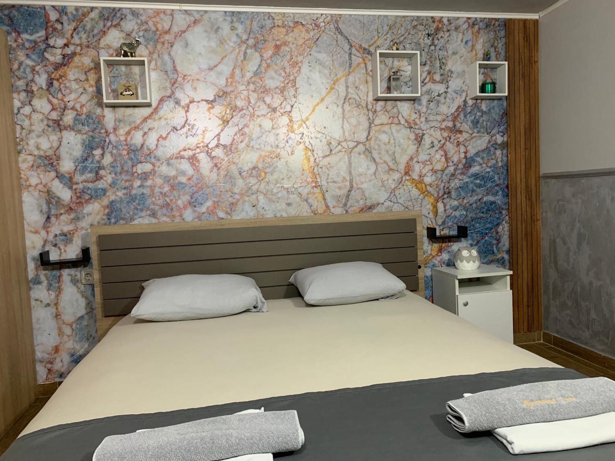 Apartman Daca พอดโกริกา ภายนอก รูปภาพ