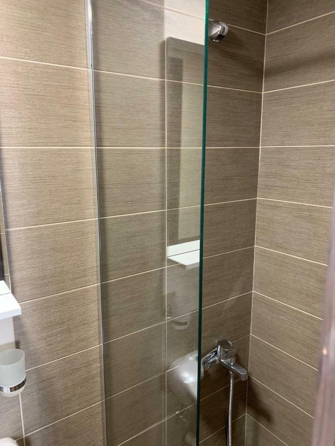 Apartman Daca พอดโกริกา ภายนอก รูปภาพ